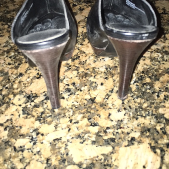 Shoes - Picture 3 of 3